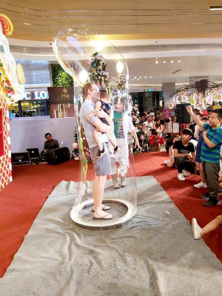 bieu-dien-bong-bong-xa-phong